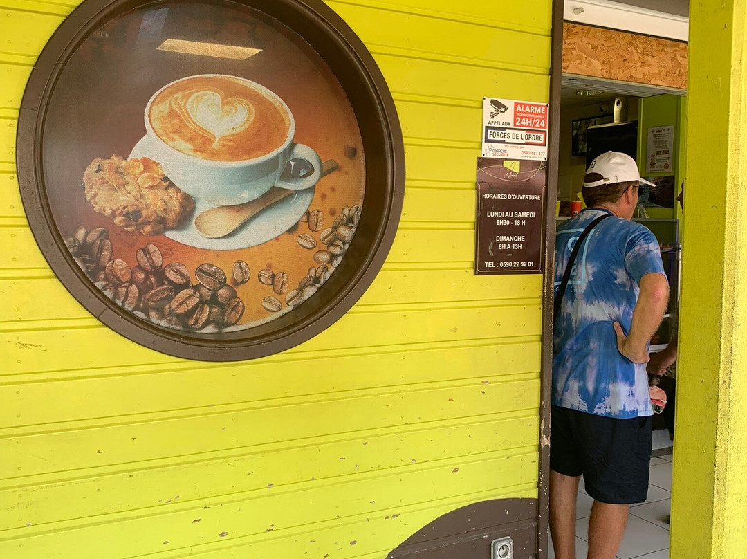 Église Saint Pierre et saint Paul-Deshaies必去景点