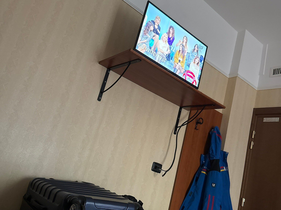 维多利亚酒店主图