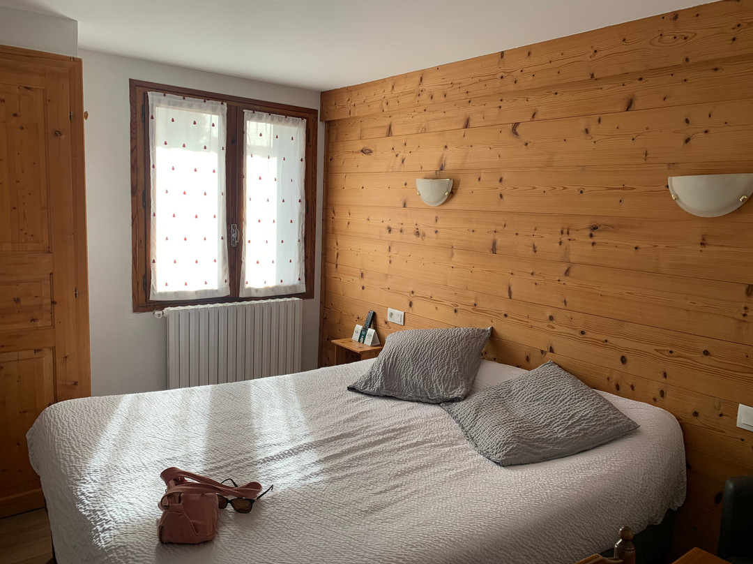 Logis Hôtel l'Ancienne Auberge主图