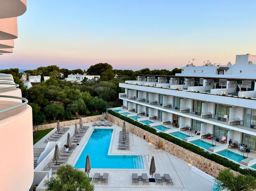 Inturotel Cala Esmeralda主图