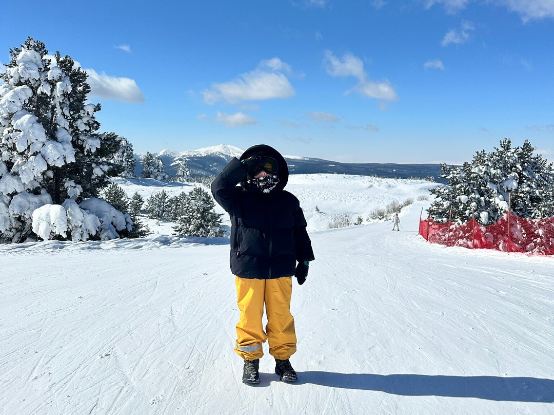 Duja Chalet Ski Center主图