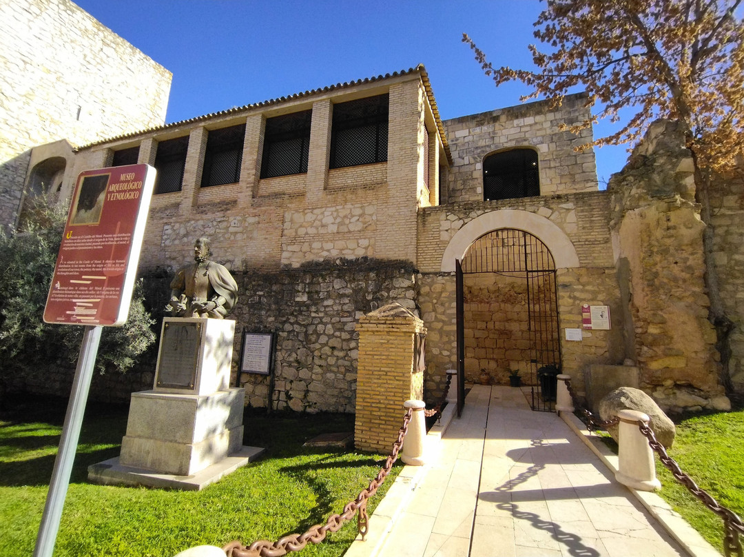 Castillo del Moral-卢塞纳必去景点