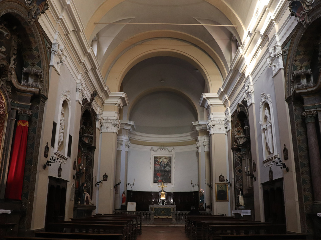 Chiesa di Santa Maria dei Servi-古比奥必去景点