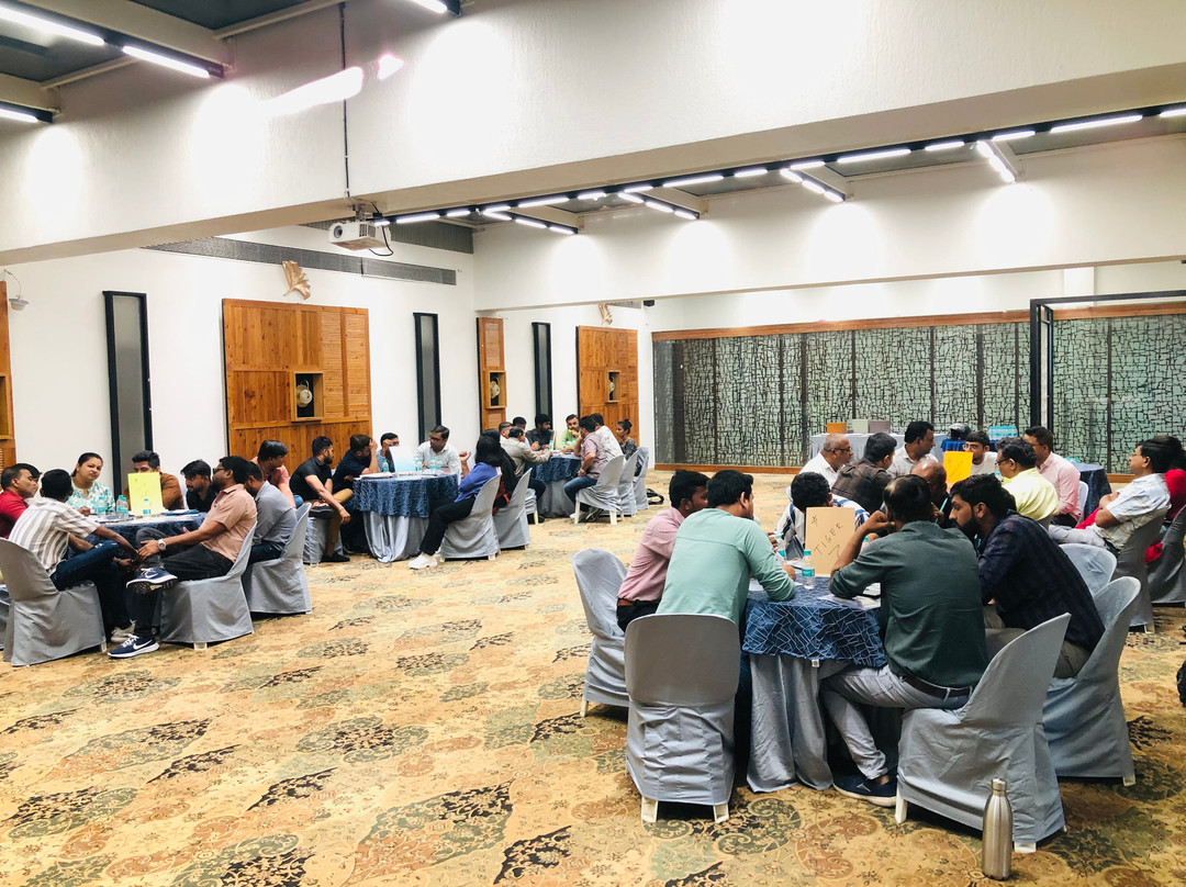 Ginger Surat City Center主图