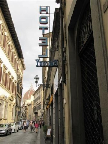 贝尔科尼酒店主图