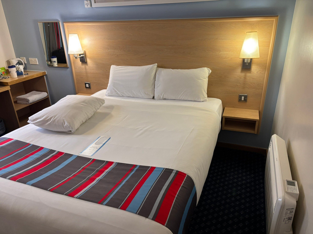 Travelodge Perth Broxden Junction主图