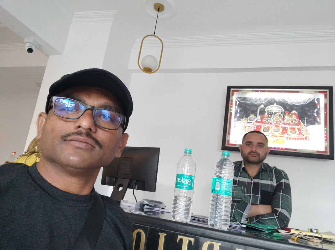 Hotel Maha Luxmi Palace主图