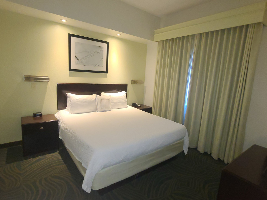 Best Western Hesperia-Victorville Suites主图