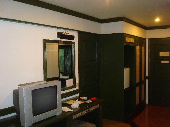 高艾君怡酒店-客卧