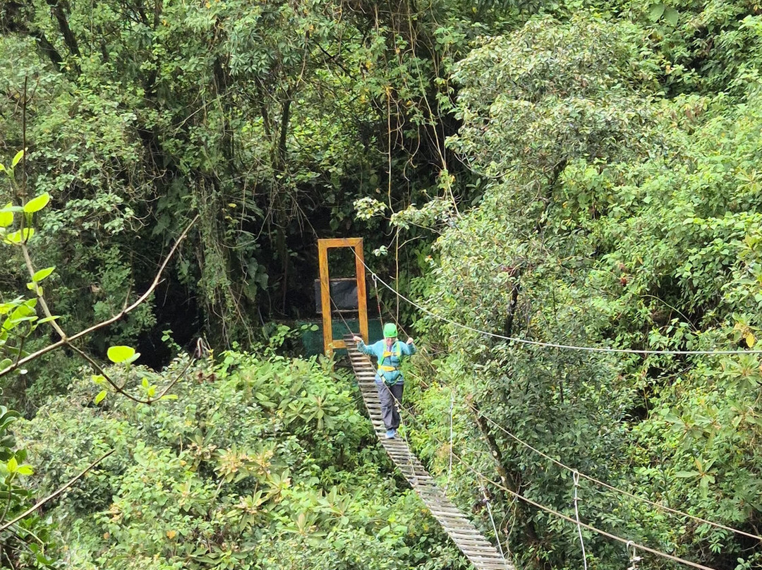 El Chorro Waterfall-Giron必去景点