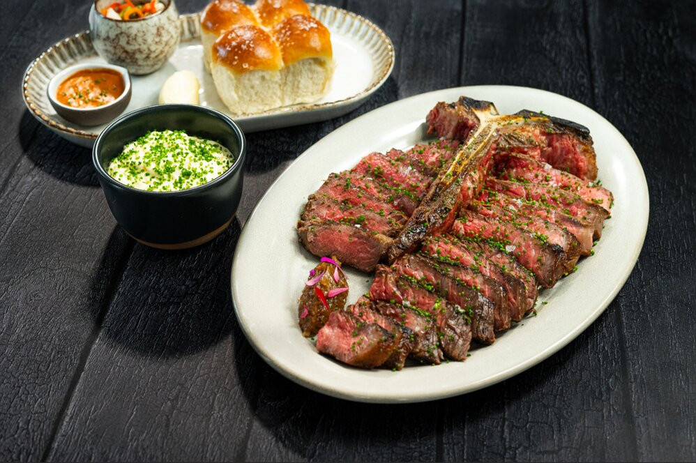 Echelon Kitchen and Bar