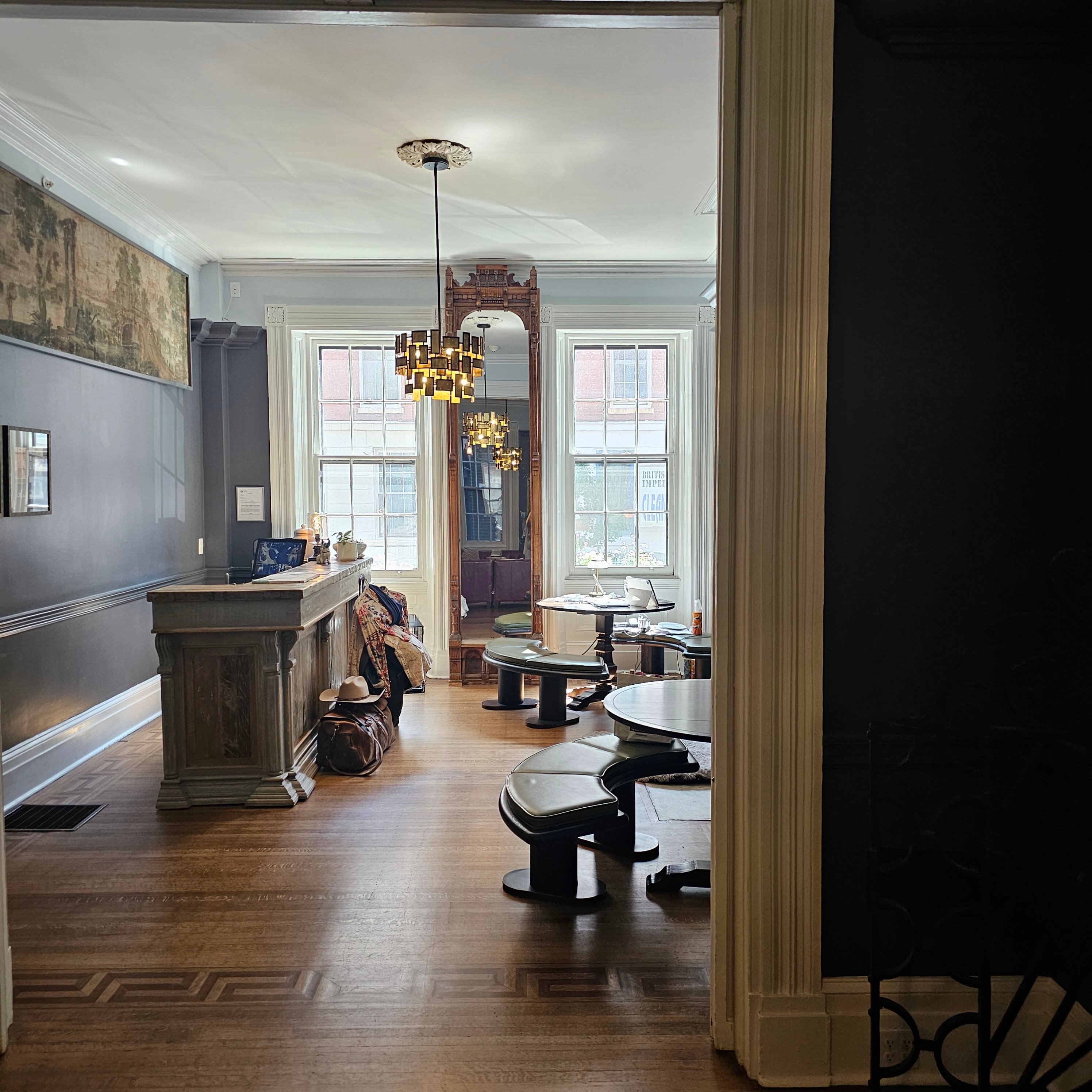 The Dwight D Hotel-官方