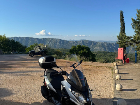 Rent a Scooter Modena-杜布罗夫尼克必去景点