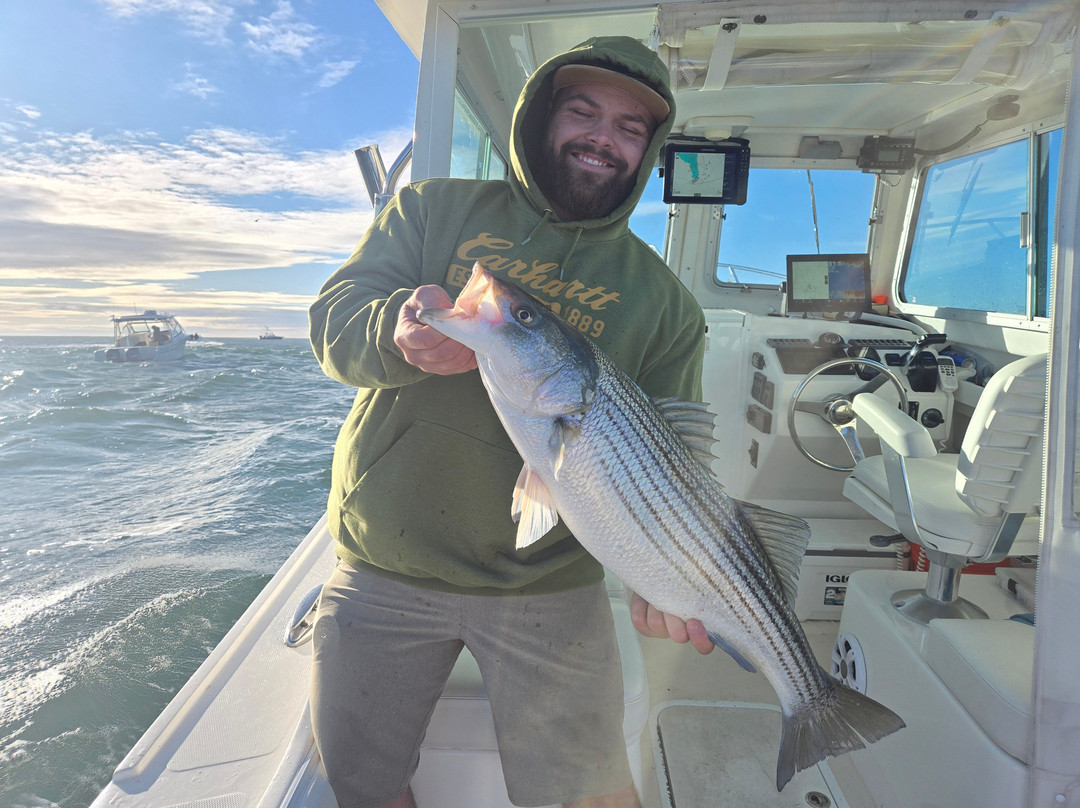 Striper Snax Fishing Charters景点图片