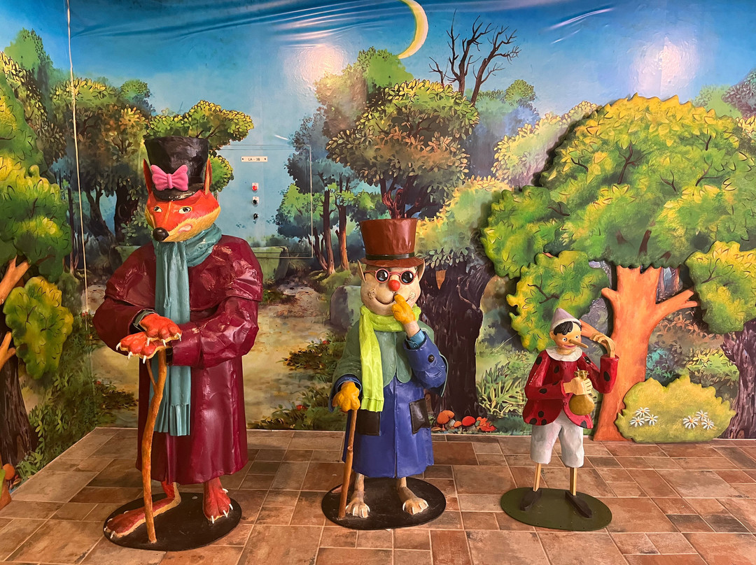 Pinocchio and Da Vinci-加平郡必去景点
