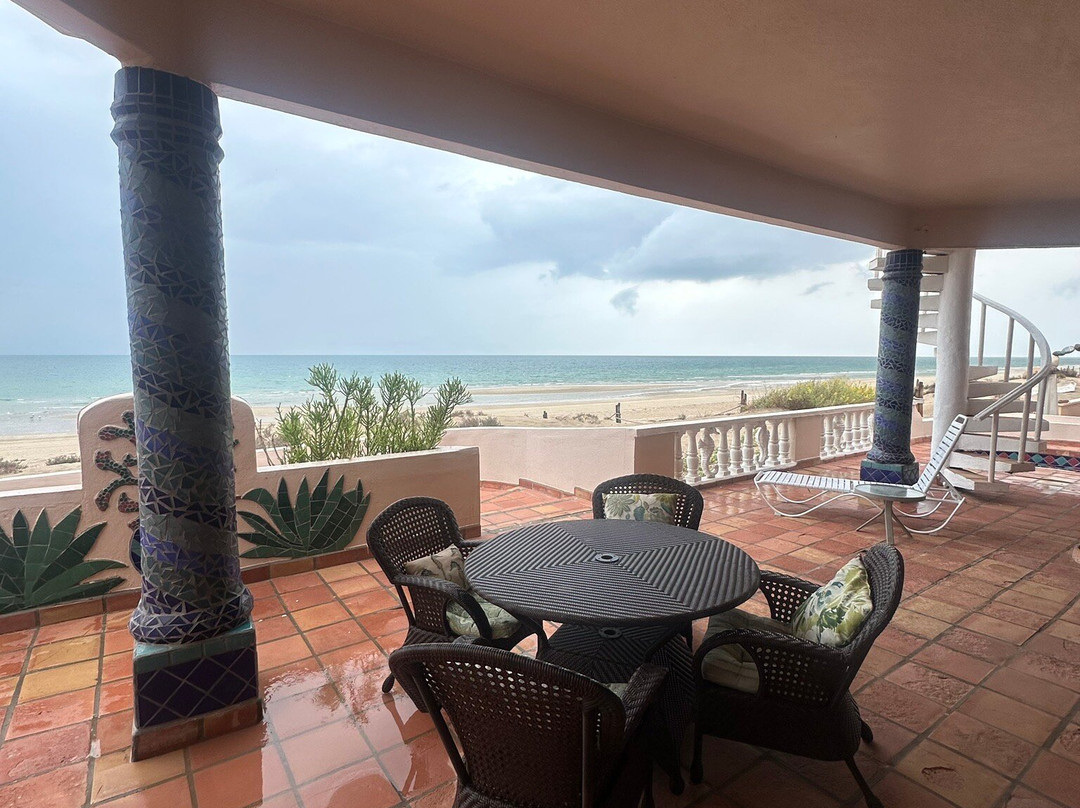 Playa Encanto-佩纳斯科港必去景点