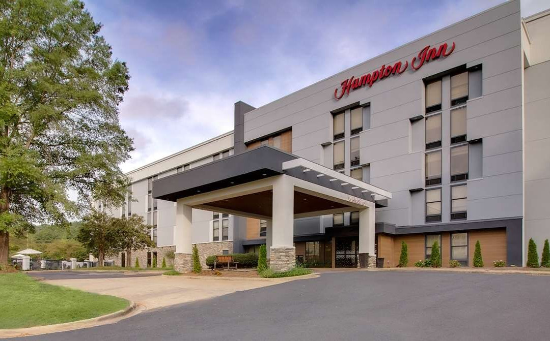 Hampton Inn Birmingham-Colonnade 280主图