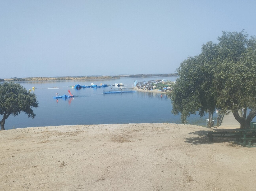 Praia Fluvial De Mourão-Mourao必去景点