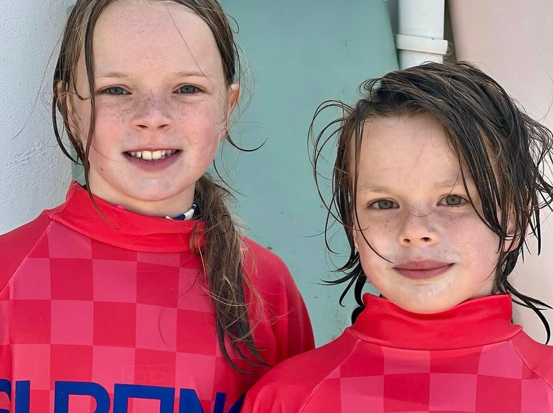 Surfing Woolacombe-伍拉科姆必去景点