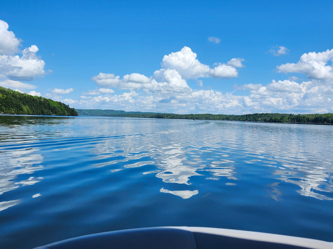 Location Des Quatre Lacs En Estrie-Ayer's Cliff必去景点
