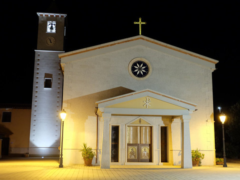 Chiesa Parrocchiale di San Paolo Apostolo-Porto San Paolo必去景点