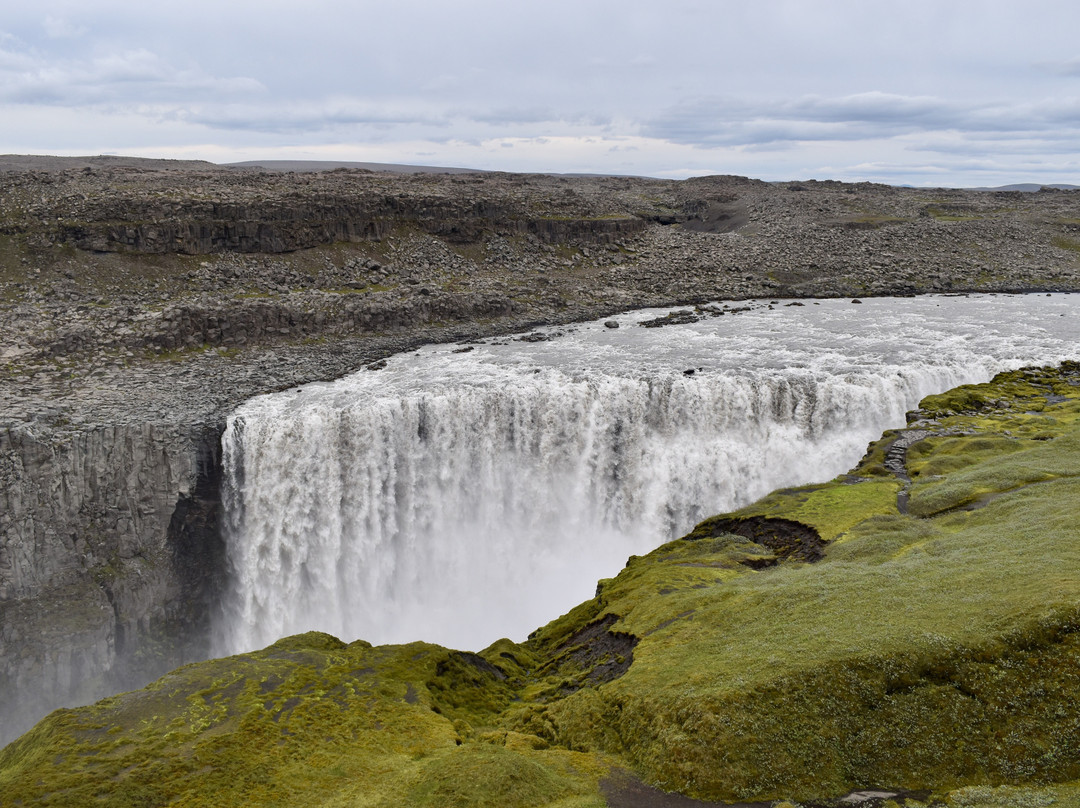 黛提瀑布-米湖必去景点