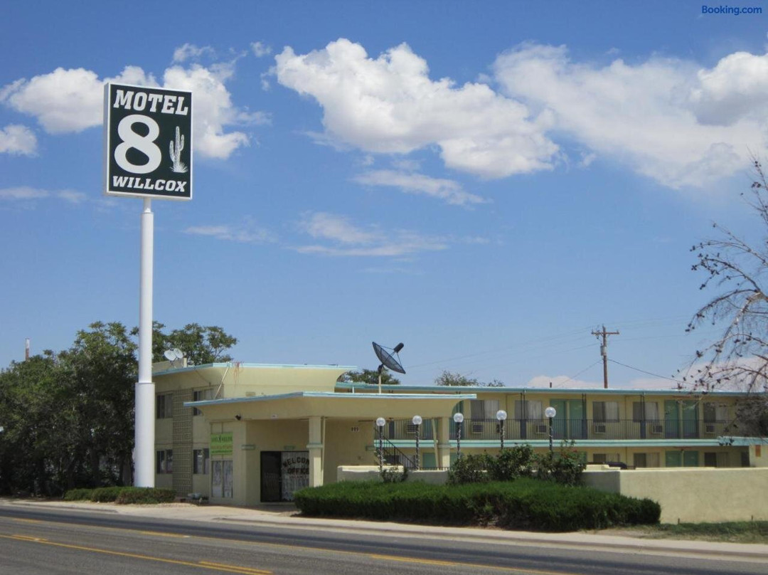 Motel 8