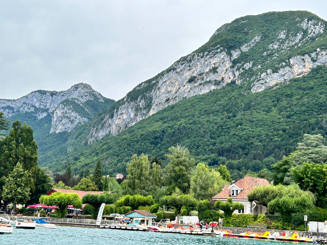 Le Bounty-圣贝尔纳必去景点