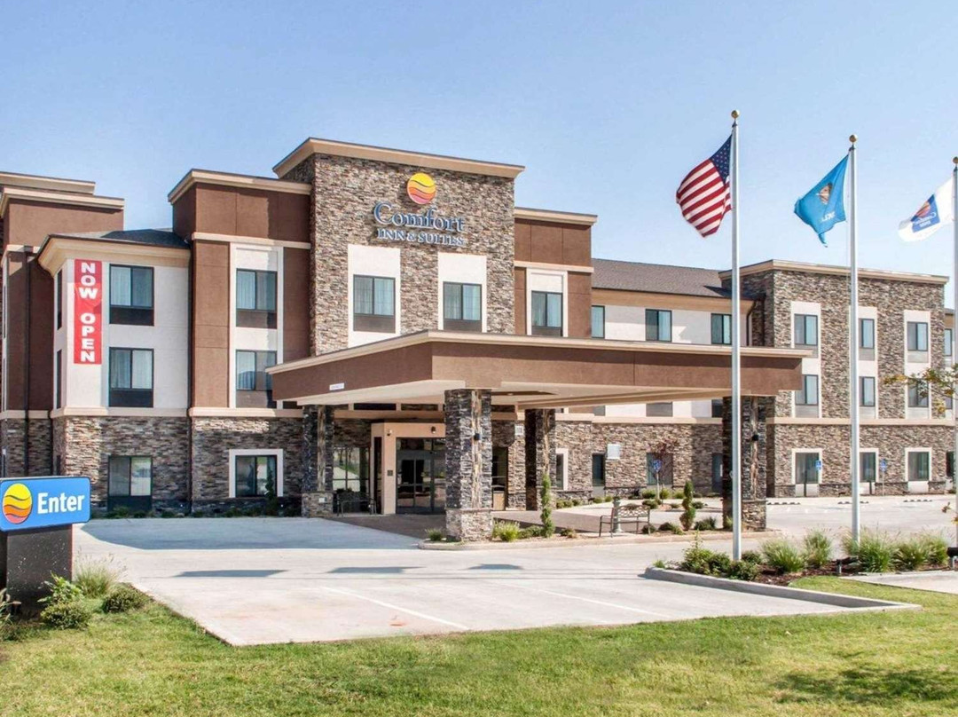 Shattuck酒店住宿-Comfort Inn & Suites