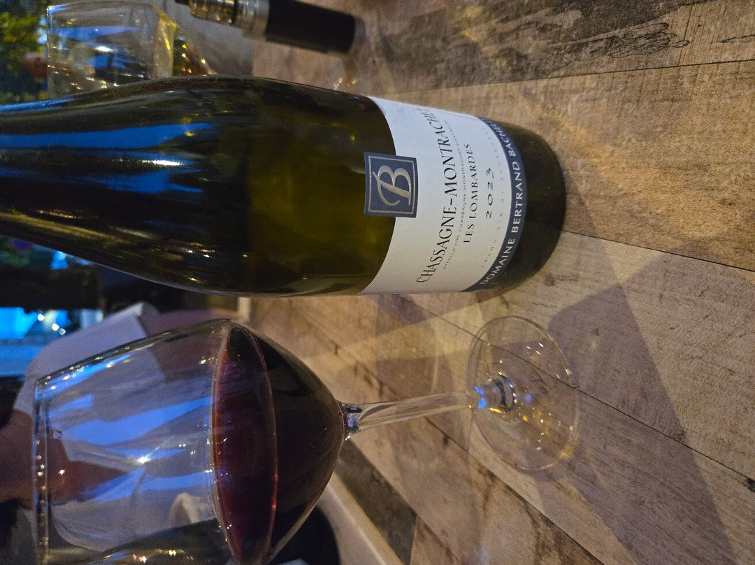 马恩拉瓦莱餐馆和美食-Chai Saint Georges