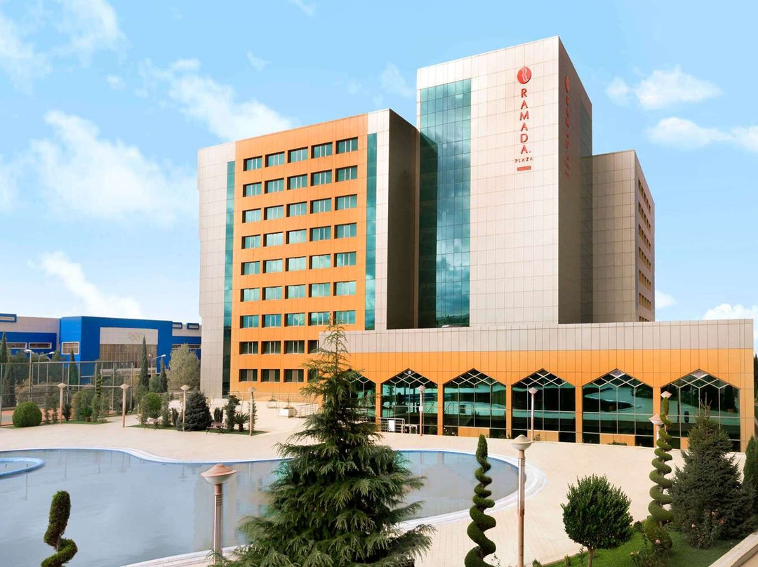 Ramada Plaza by Wyndham Gence