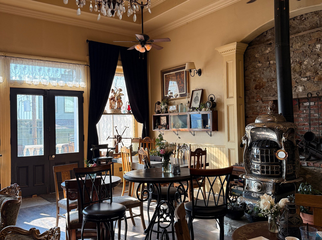 Tahoe House Hotel主图