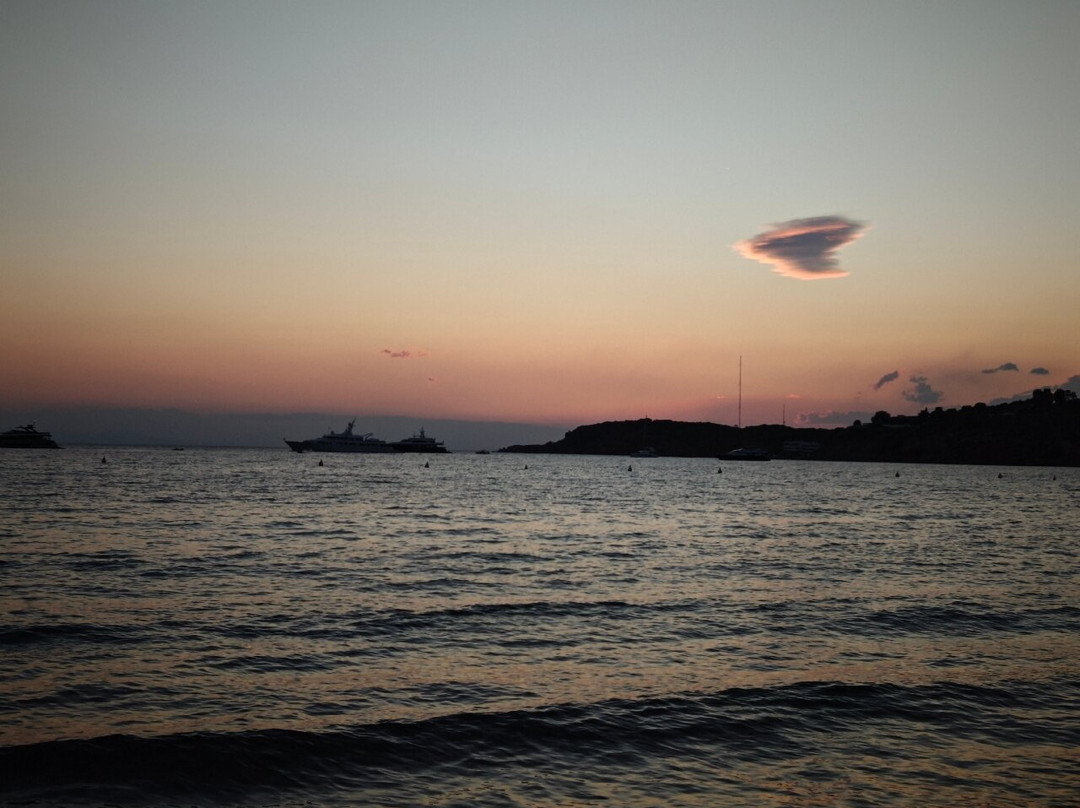 Astir Beach-沃立歌美尼必去景点