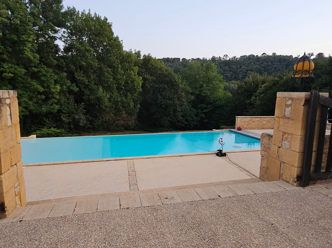 罗马别墅酒店主图