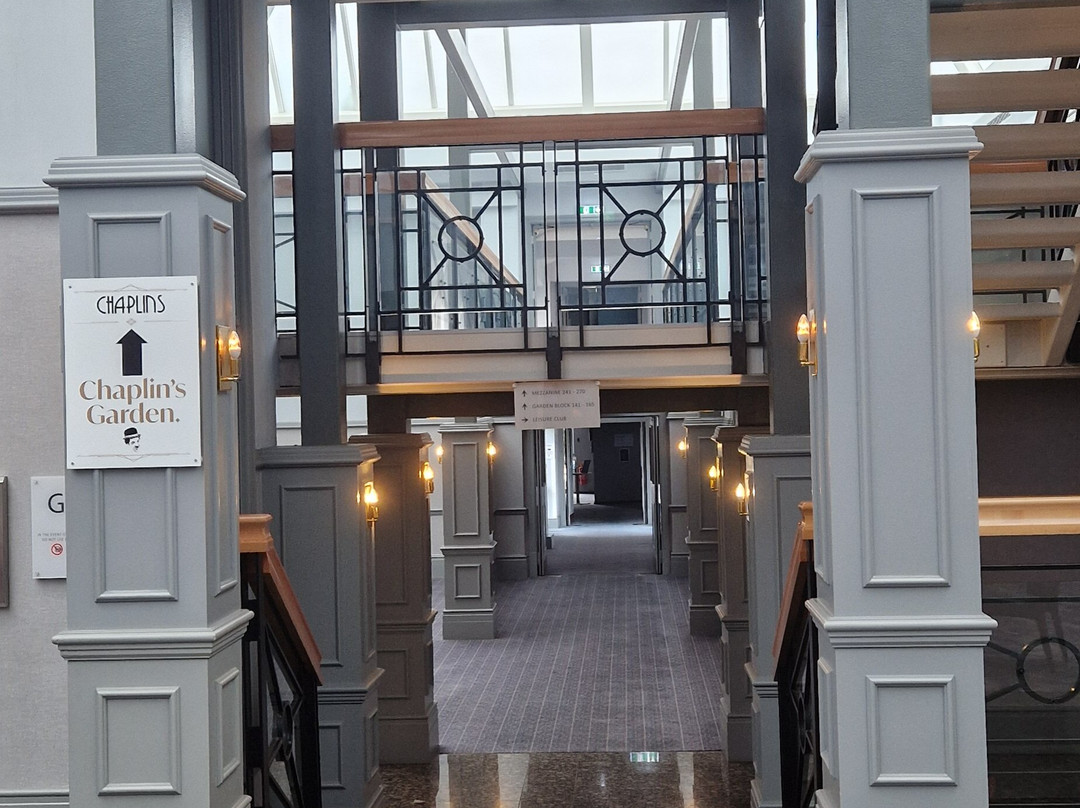 DoubleTree by Hilton London Elstree主图