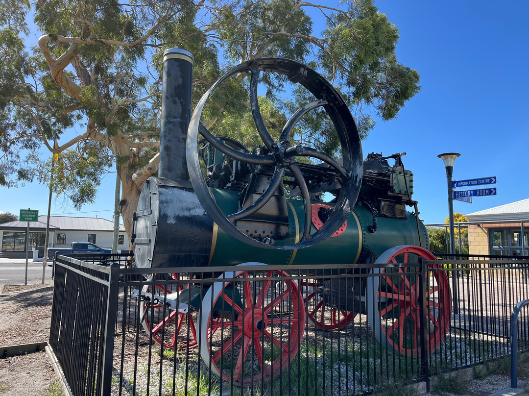 St Helens Visitor Centre & History Room-圣海伦火山必去景点