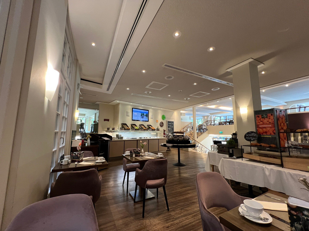 凯瑟霍夫中央酒店主图