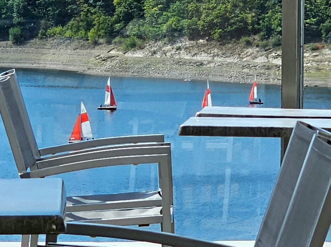 希尔霍夫酒店主图