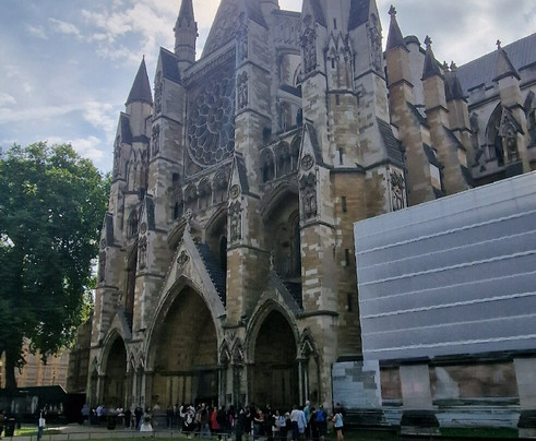 Queen’s Diamond Jubilee Galleries-伦敦必去景点