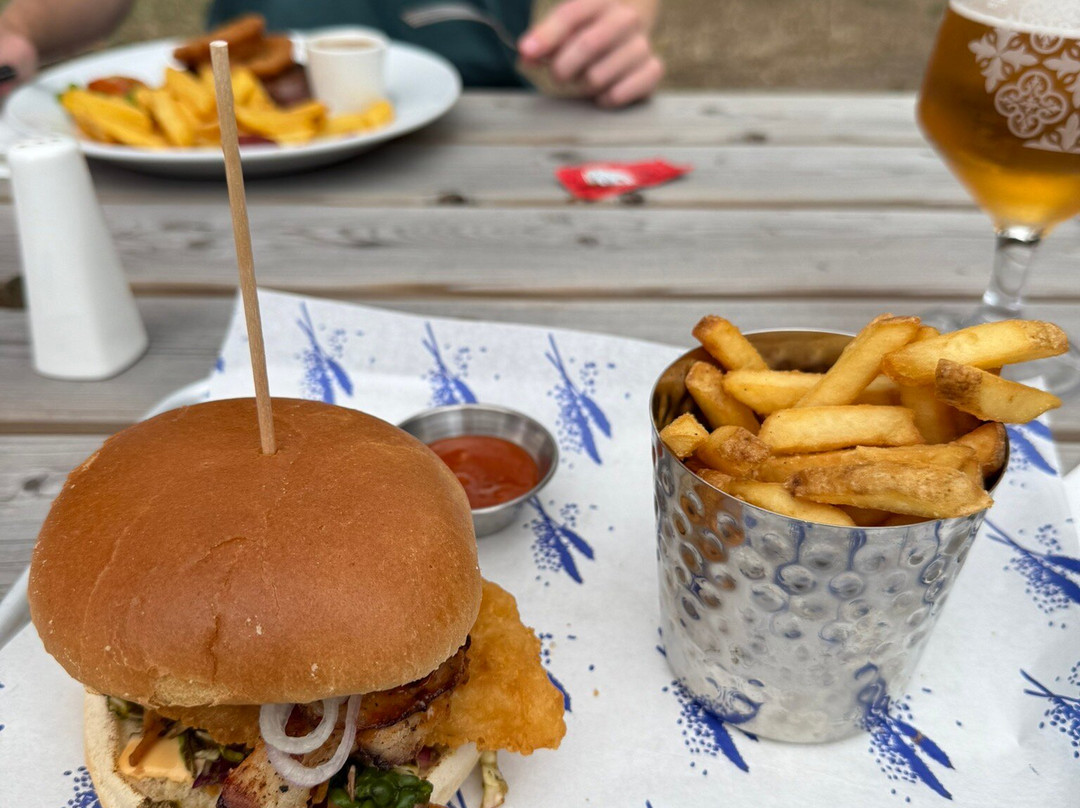 The Cherry Tree-Witham必去景点