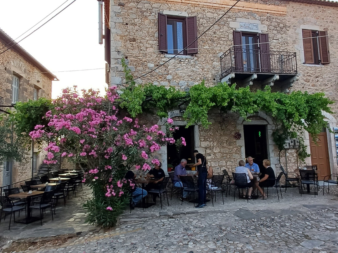 1866 Beer Bar-Kardamili必去景点