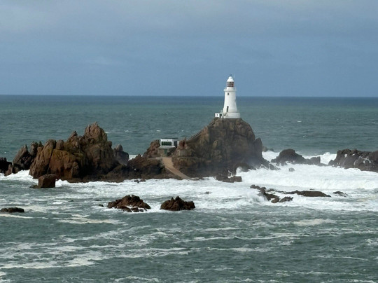 Jersey Bus Tours-泽西岛必去景点