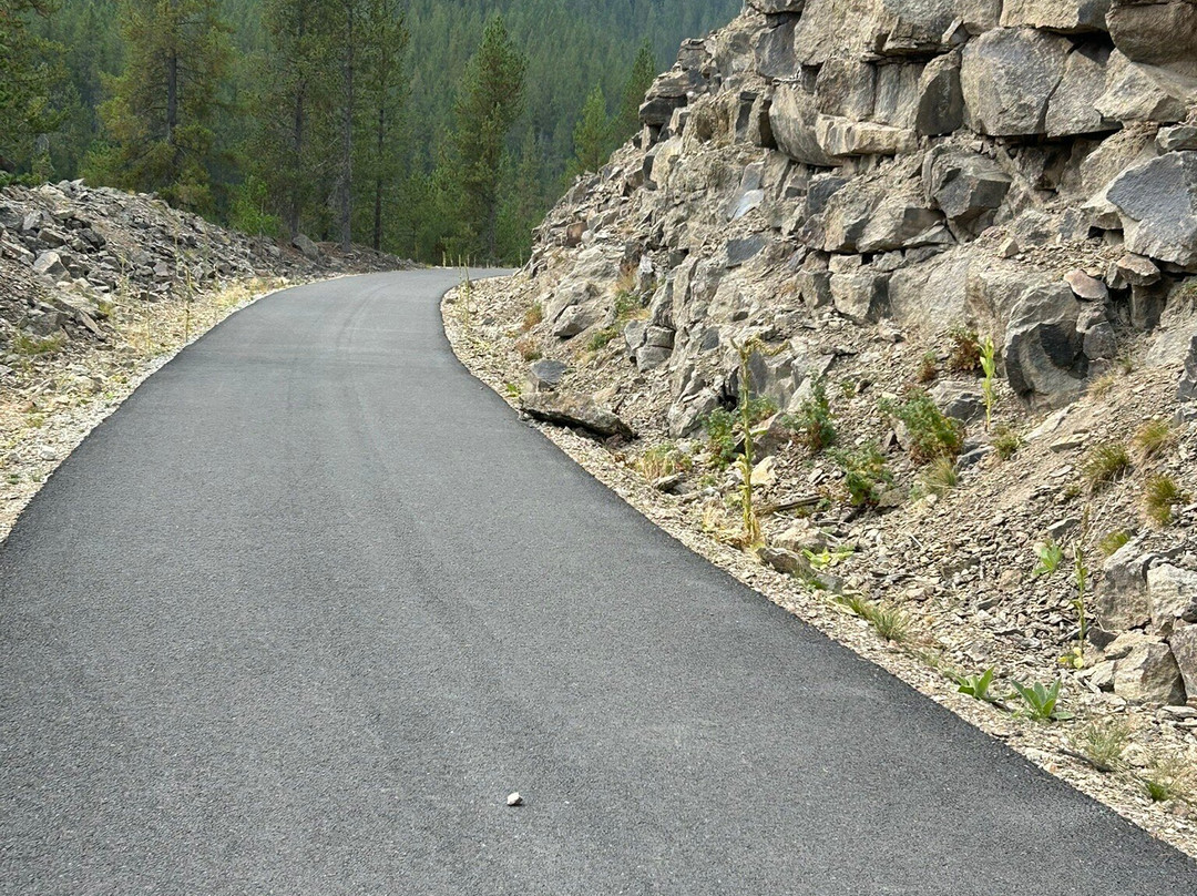 Freeheel and Wheel-西黄石镇必去景点