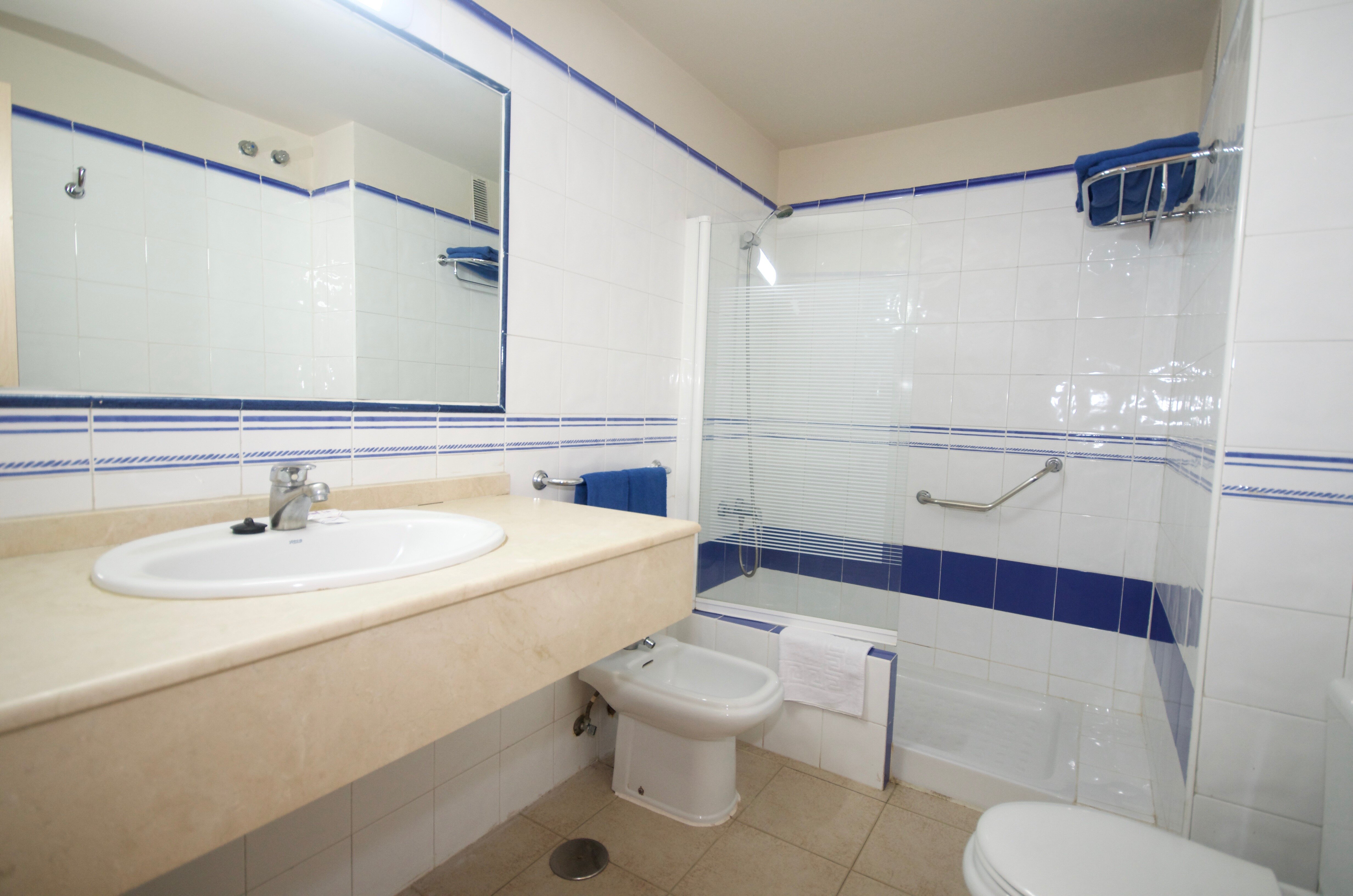 Natural Park Apartments-浴室