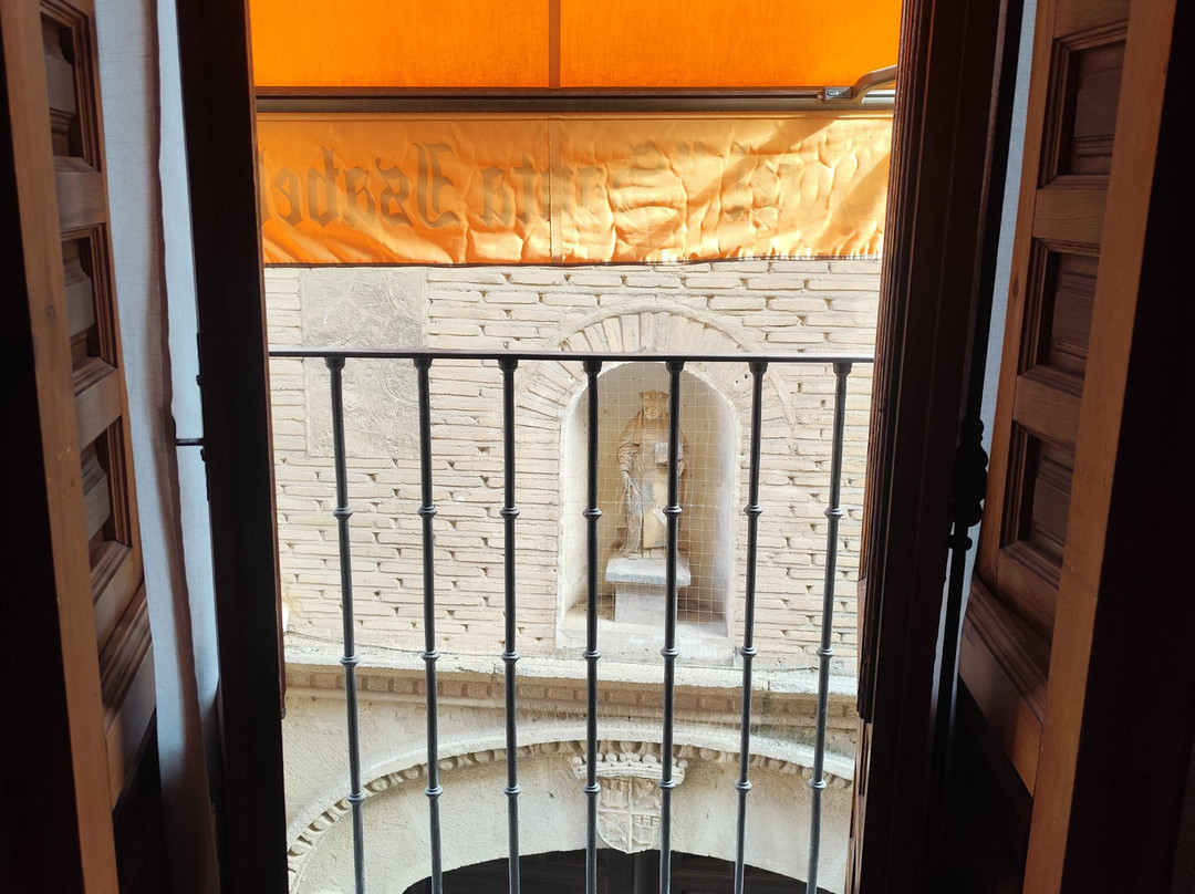 圣伊萨贝尔酒店主图