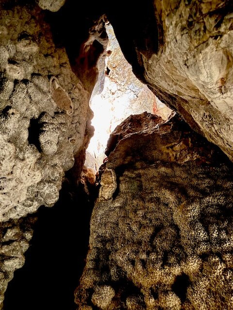 Jewel Cave National Monument-卡斯特必去景点