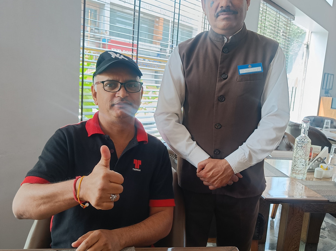 Golden Tulip Essential Jaipur主图