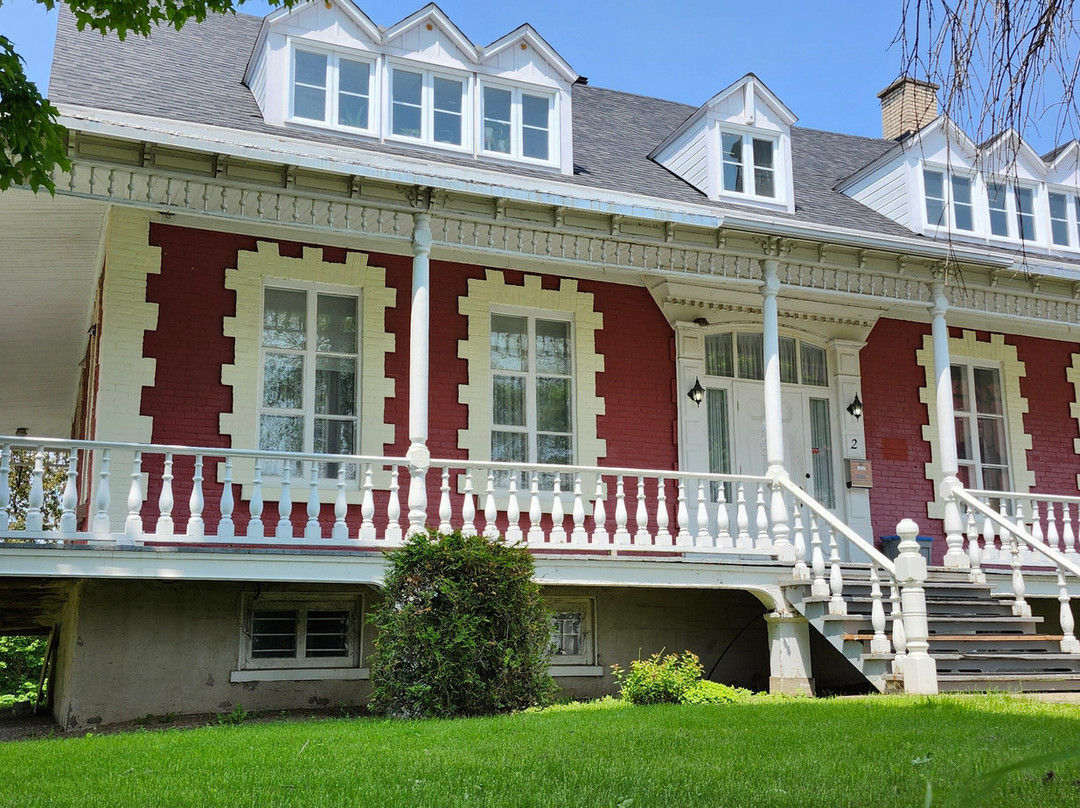 Parc des Trois-Berets-Saint Jean Port Joli必去景点
