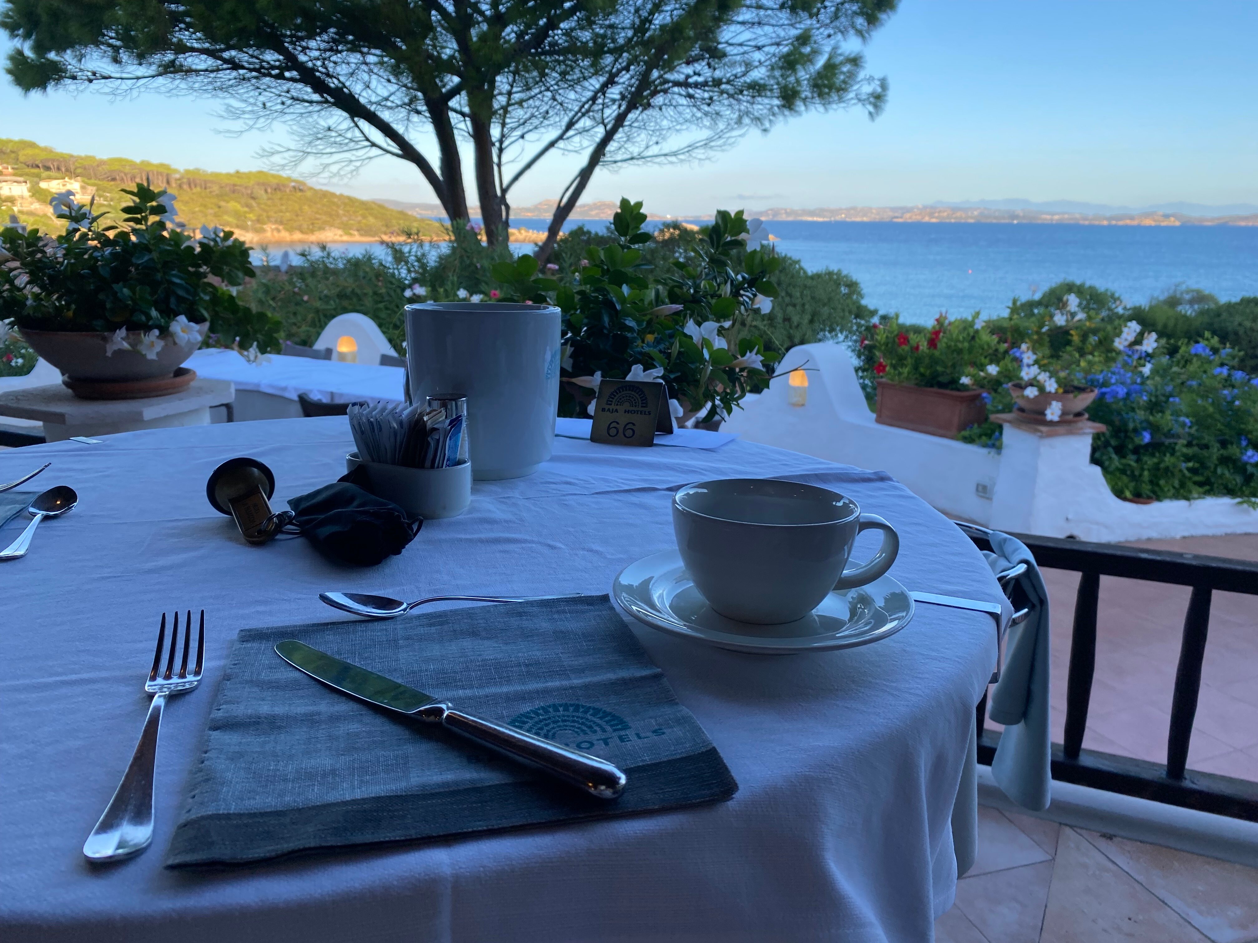 拉毕萨恰酒店-官方