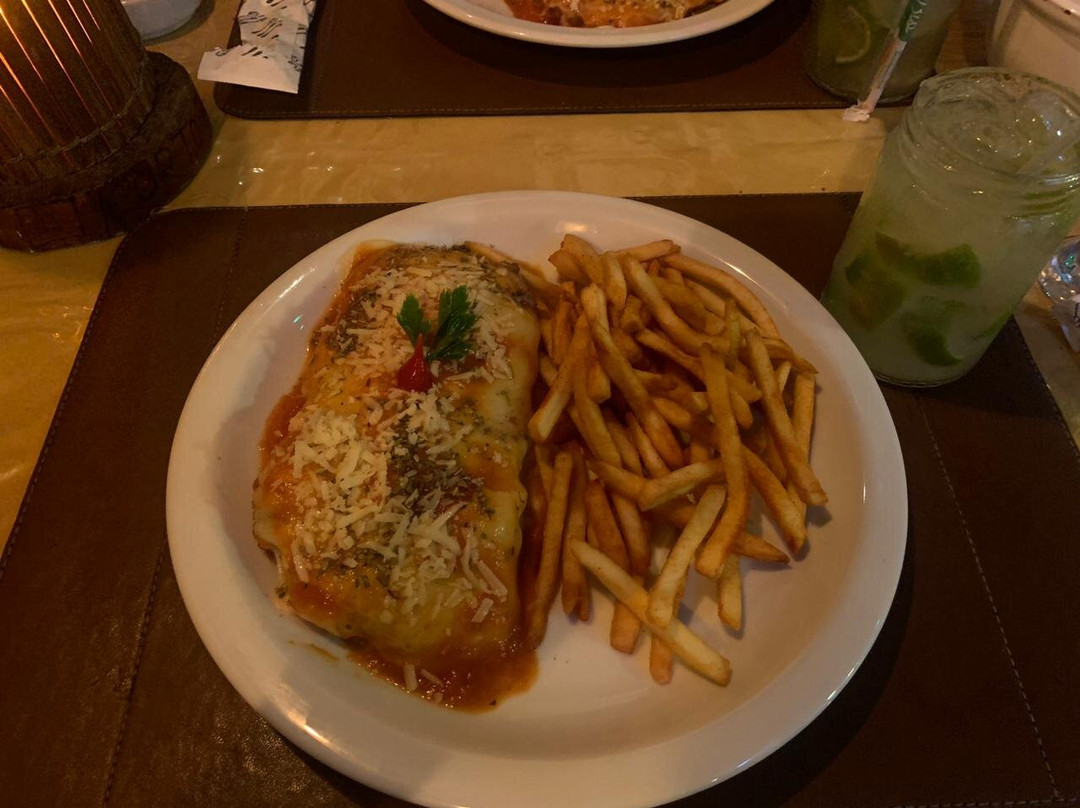 Porto 23 Beach Bar e Restaurante